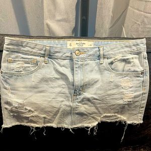 Abercrombie & Fitch Denim Skirt Size 10